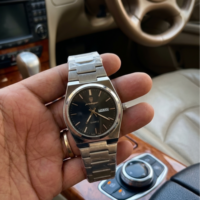 Elegant Predagar Stainless Steel Men's Quartz Watch - Distinctive Design