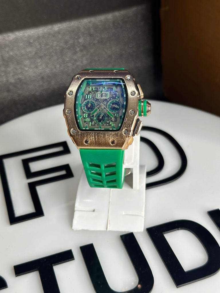 Hengbolong Premium Edition – Green Silicon Strap aur Skeleton Design