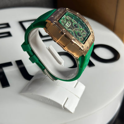 Hengbolong Premium Edition – Green Silicon Strap aur Skeleton Design